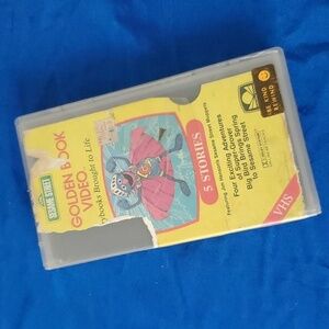 4/$20 five stories of Sesame Street Golden Book Video Super Grover UNTESTED
